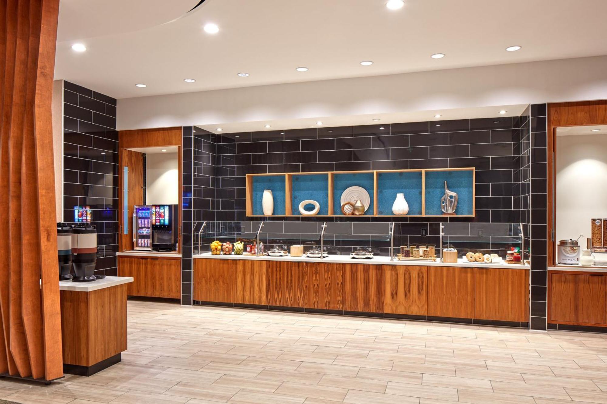 Springhill By Marriott Los Angeles Hotel Downey